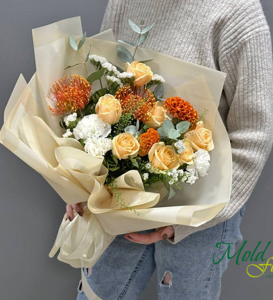 Bouquet with Cream Roses and Celosia "Strings of the Soul" photo 394x433